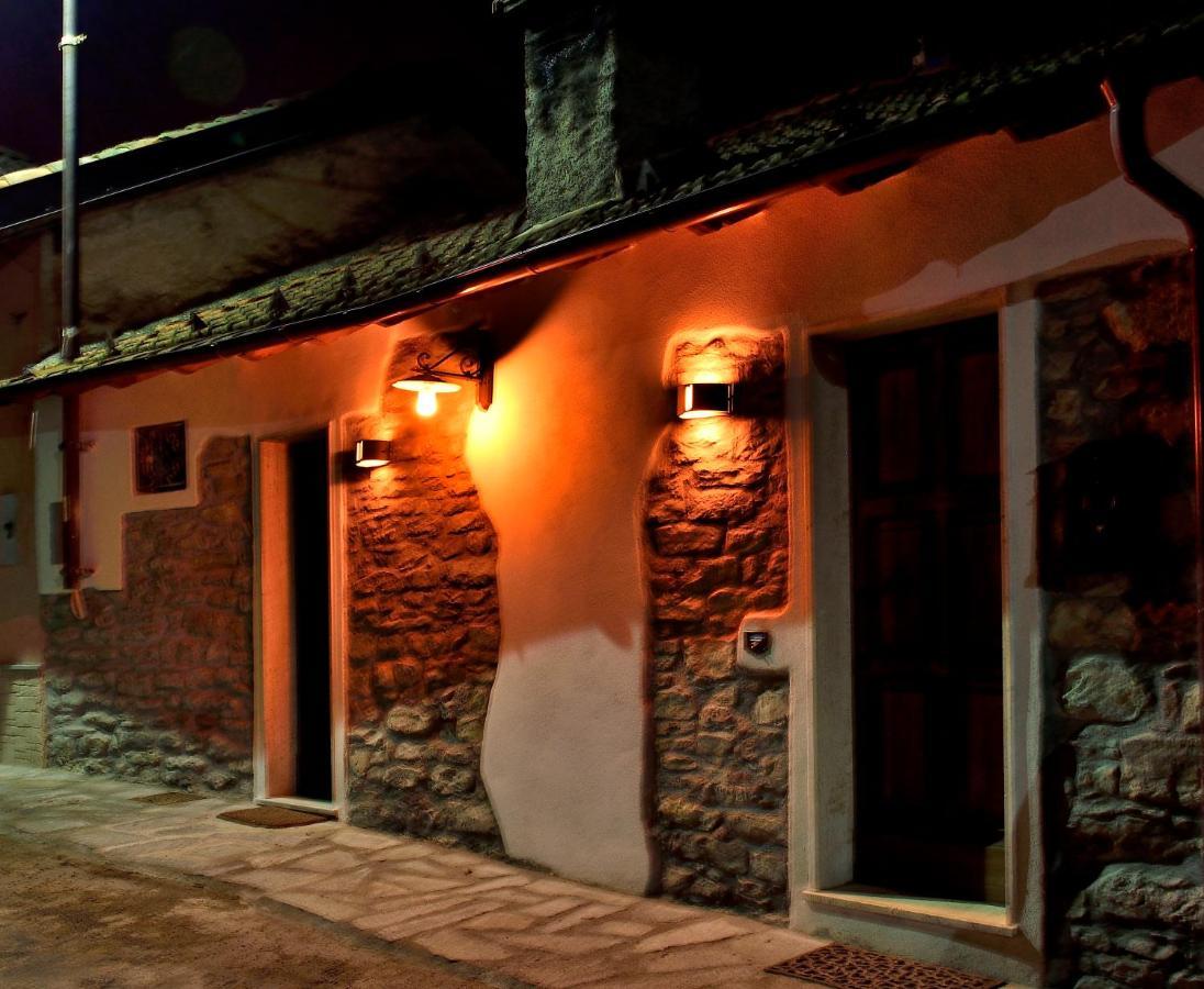 Il Borgo Del Castello Hotel Cremolino Exterior photo